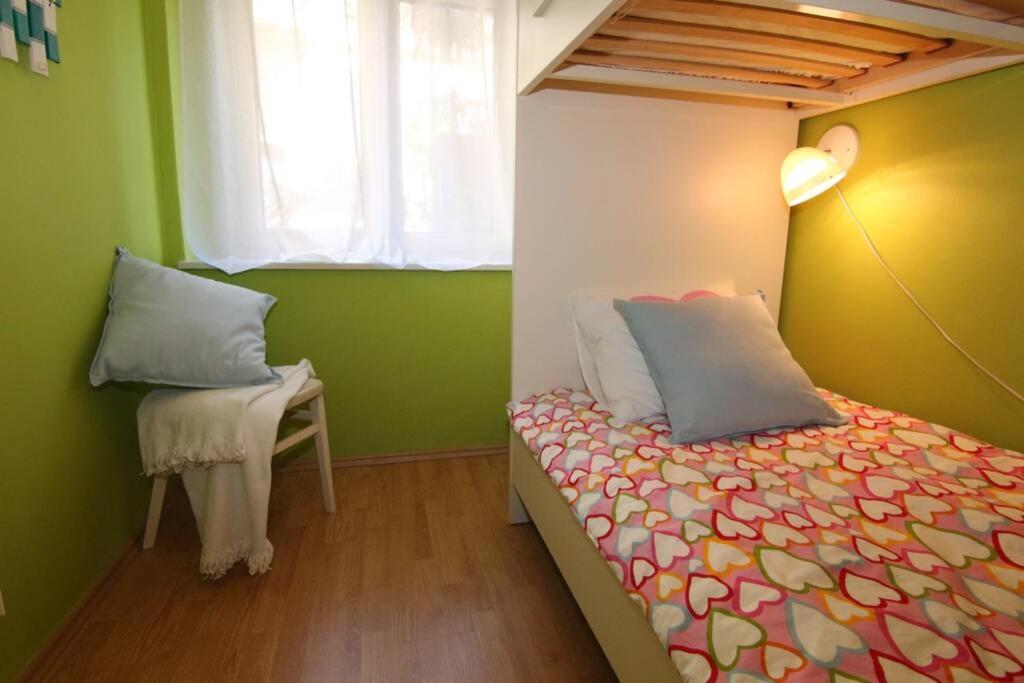 Fast Friend - Cozy Apartment In The Center With Private Garage 리예카 외부 사진